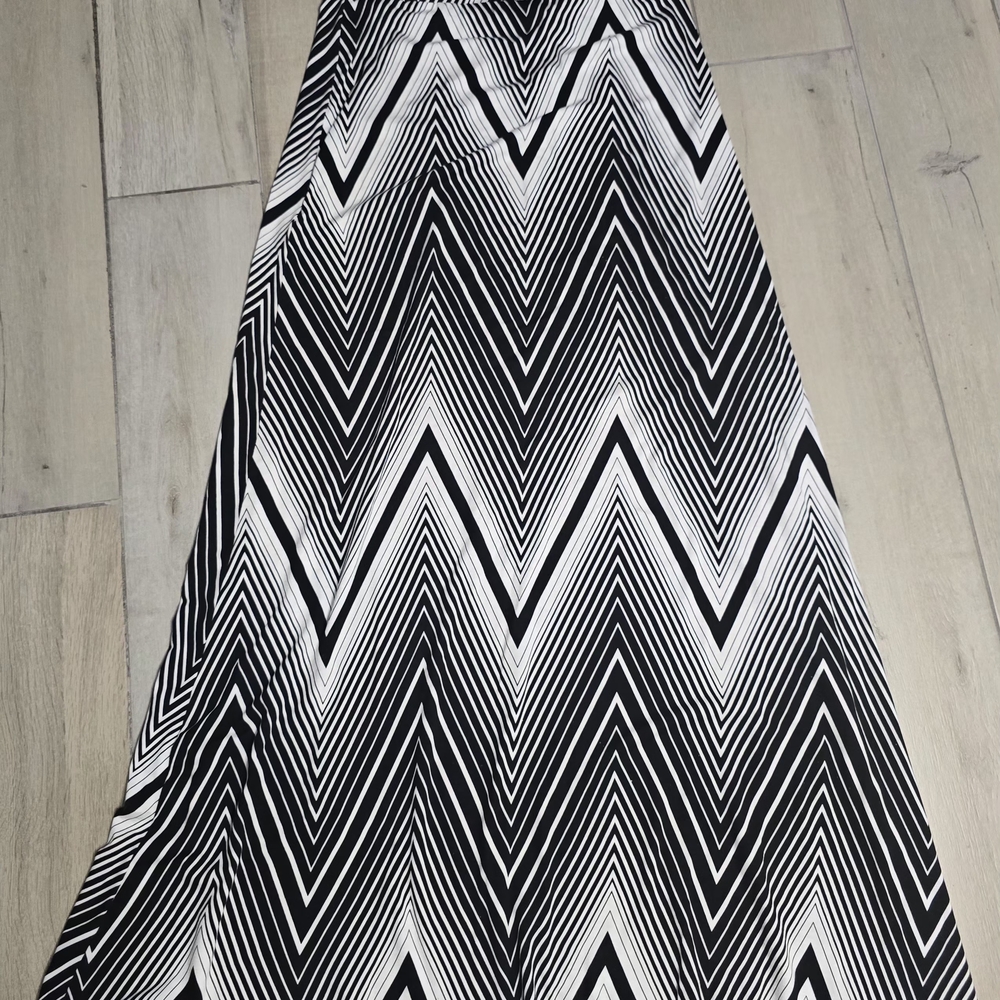 Macbeth Collection by Margaret Josephs Black and White Maxi Skirt